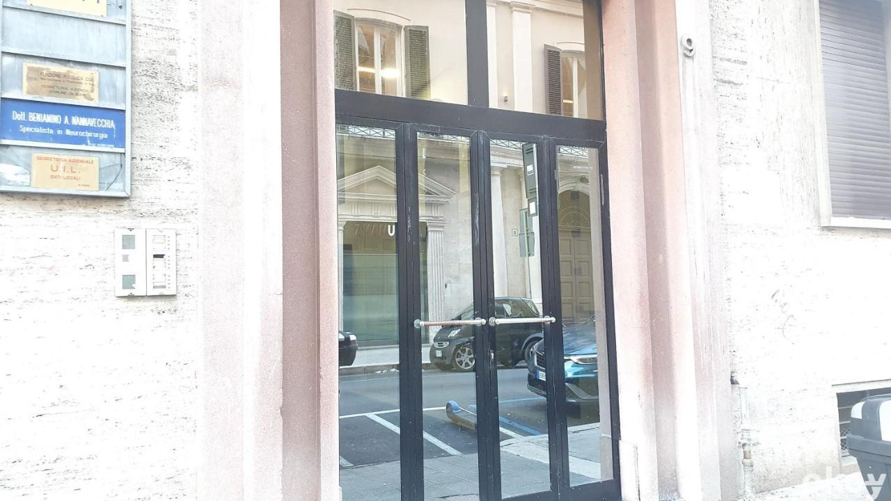 ホテル Dimora Beluga - Bari Centro エクステリア 写真