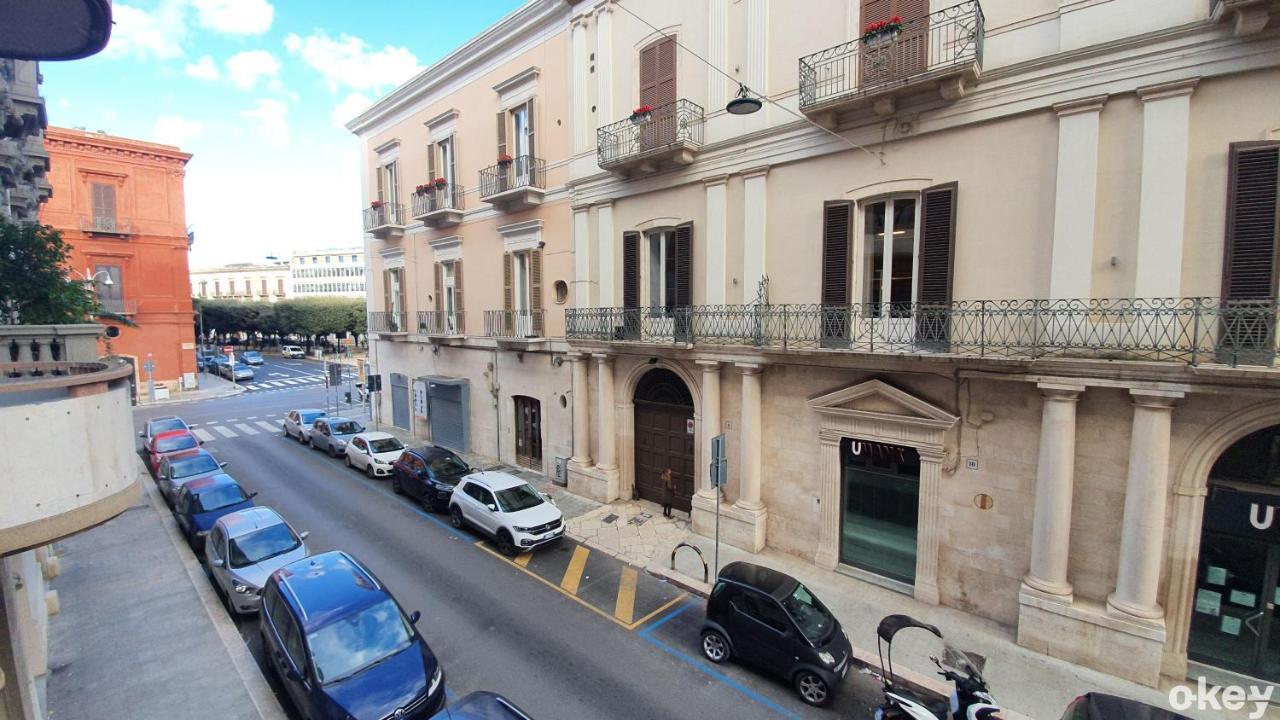 ホテル Dimora Beluga - Bari Centro エクステリア 写真